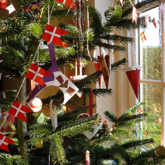 北欧インテリアに合う手作りクリスマスガーランド作り方